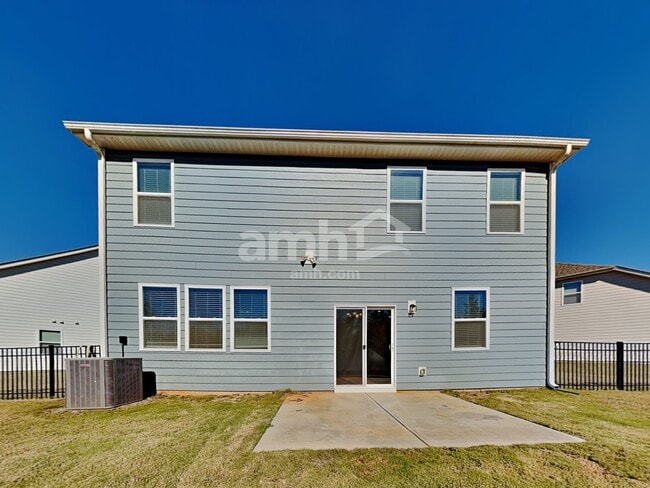 Building Photo - 175 River Hwy