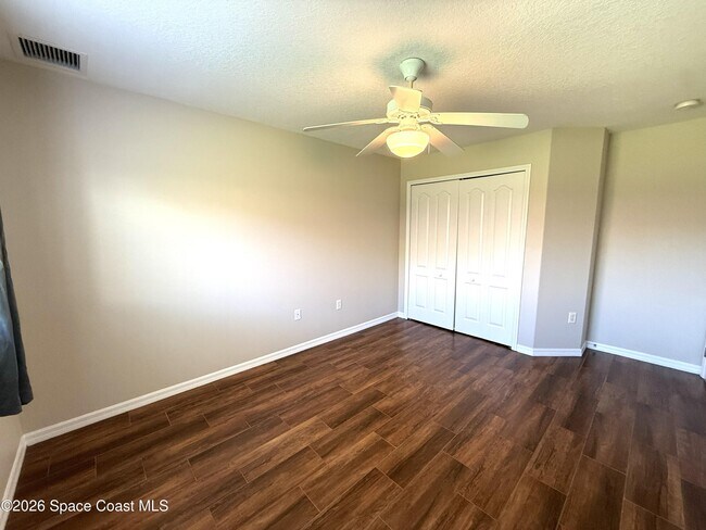 Building Photo - 3262 Siderwheel Dr