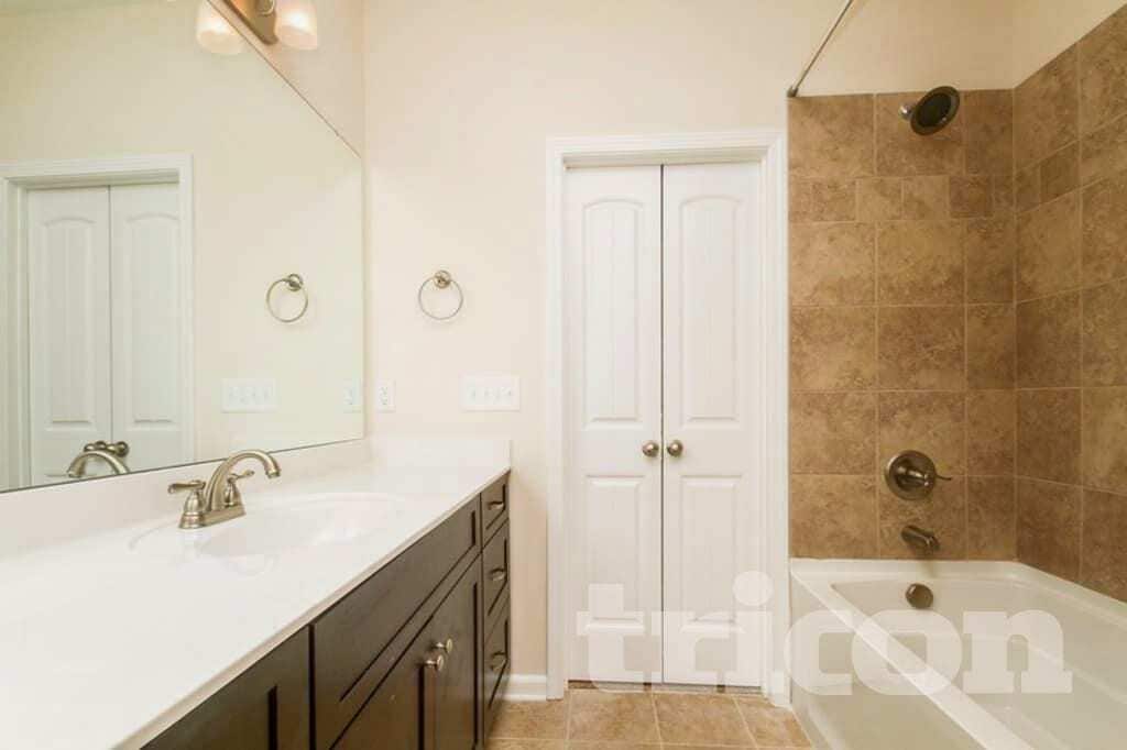 Building Photo - 2153 Cason Ln
