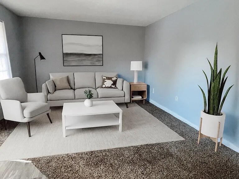 Primary Photo - 4818 S 3rd St