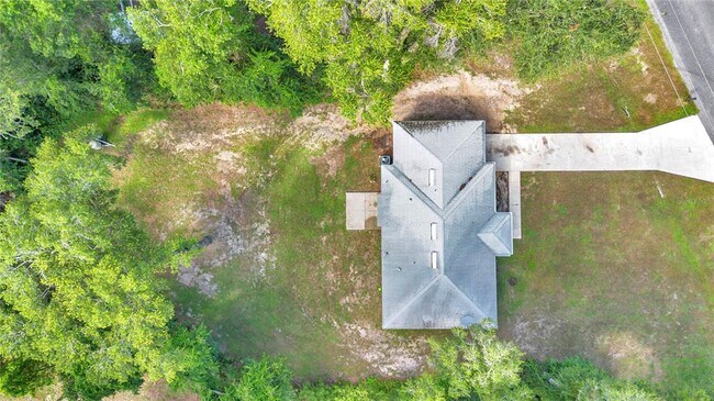 Building Photo - 460 Locust Rd