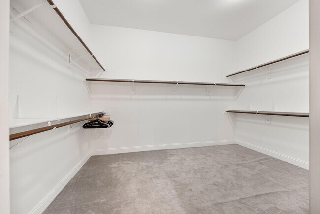 Building Photo - 49392 Hohokam River St