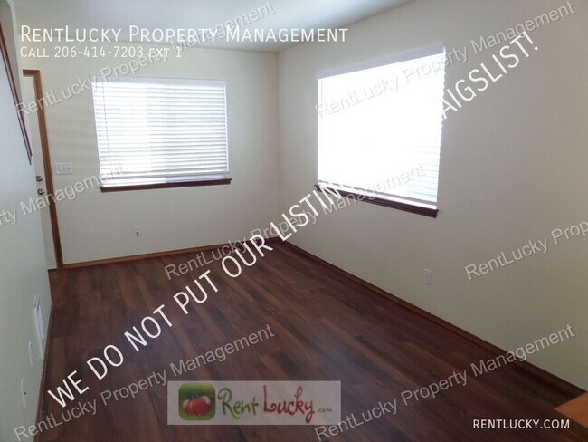 Building Photo - 1516 S Puget Dr
