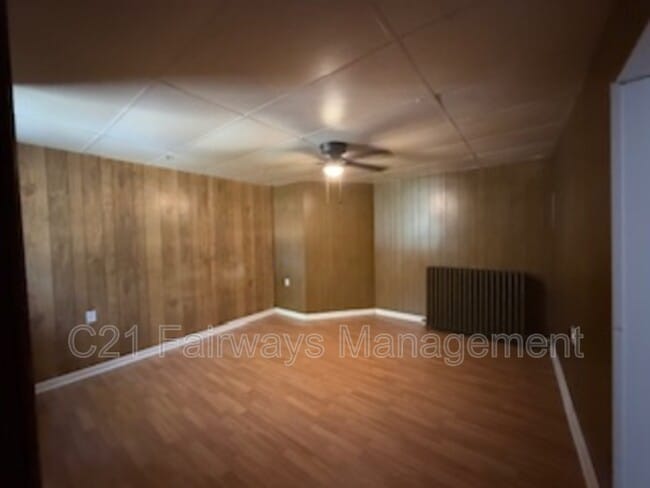 Building Photo - 620 Carothers Ave