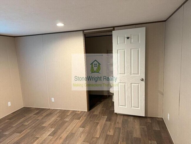 Building Photo - Newer Mobile Home for Rent in Kings Mountain