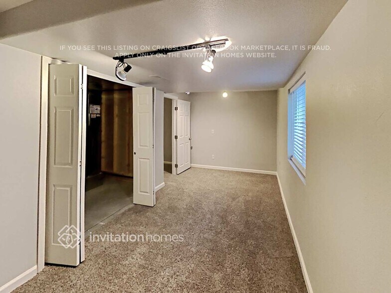 Building Photo - 3686 S Quatar Way