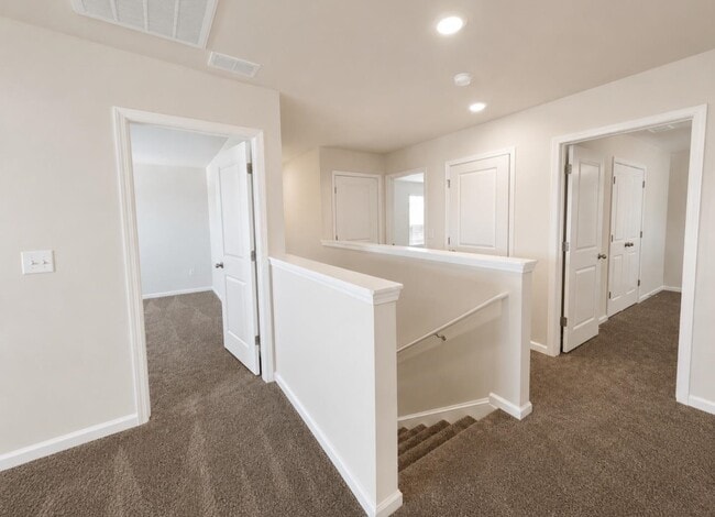 Building Photo - 181 Dagger Ct