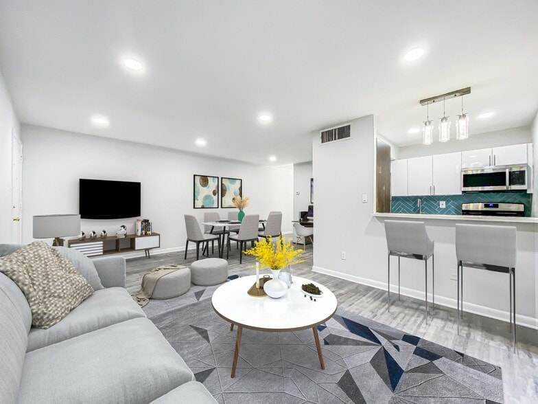 Waterford Apartments 1925 Lawrence Rd Havertown PA 19083 Apartment