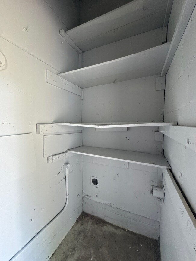 Building Photo - 1204 Carthage Dr