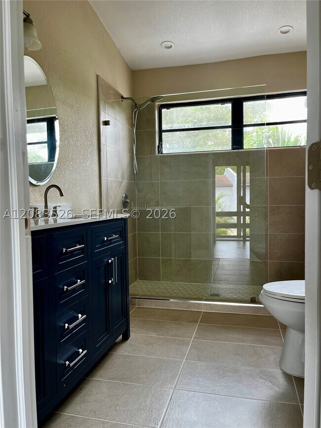 Building Photo - 7015 SW 111th Pl