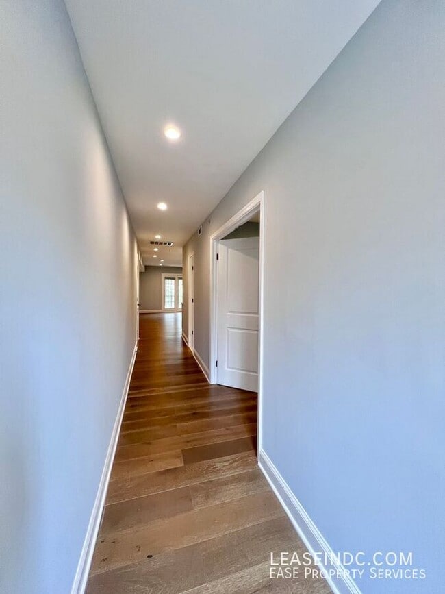 Building Photo - 3623 38th St NW