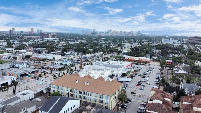 Building Photo - 2120 Kipling St