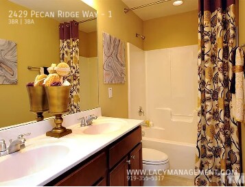 Building Photo - 2429 Pecan Ridge Way