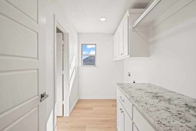 Building Photo - Country Living In Roosevelt ISD!