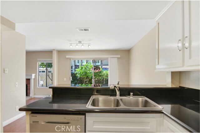 Building Photo - 82 Havenwood
