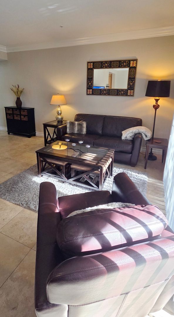 Building Photo - Short or long term available! Beautiful furnished 1 bedroom located in the heart of the strip!