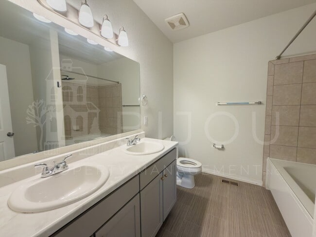 Building Photo - 4519 Samaritan Lp