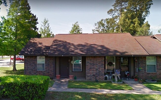 Building Photo - 147 Alamo St