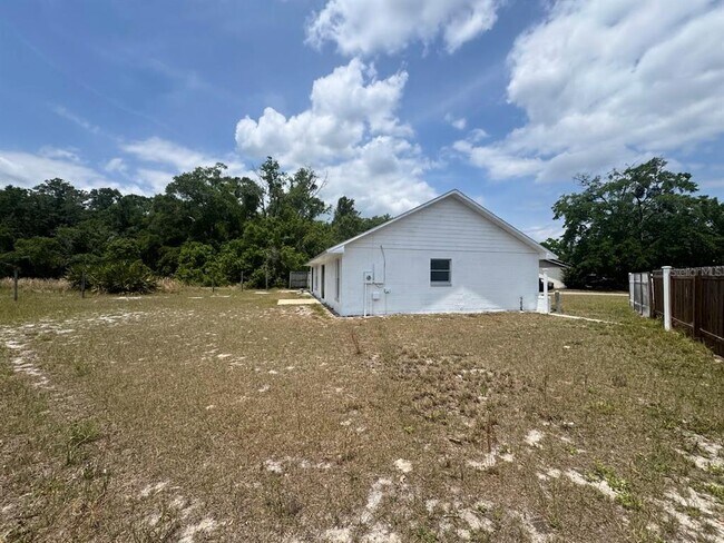 Building Photo - 141 Hazel Blvd