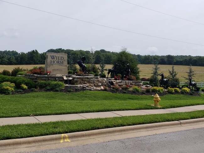 Building Photo - Pre-Leasing for May - Wild Horse Luxury,  Newer,  4 Bed Room, 3 Car Garage