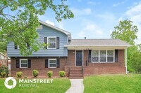 Building Photo - 3200 Flanders Ct