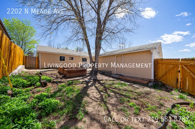 Building Photo - 2202 N Meade Ave