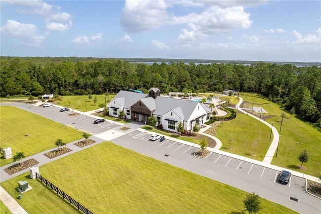 Building Photo - 6687 Alder Rd