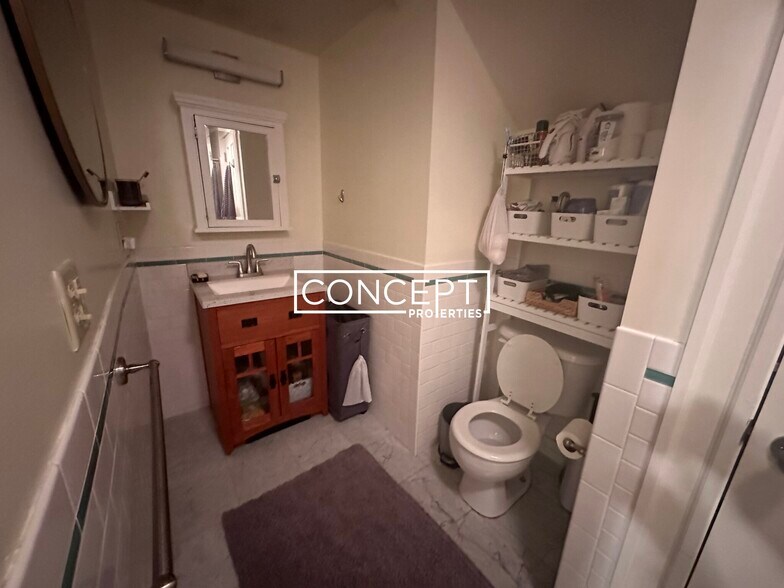 Building Photo - 195 Commonwealth Ave