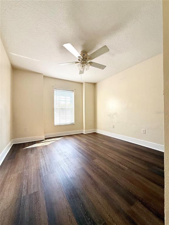Building Photo - 7731 Carriage Pointe Dr