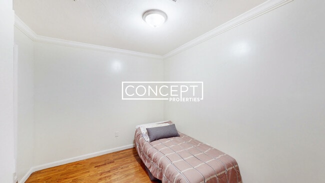 Building Photo - 712 Shawmut Ave