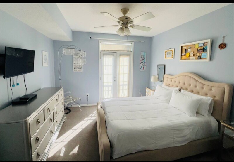 Building Photo - 501 Knights Run Ave