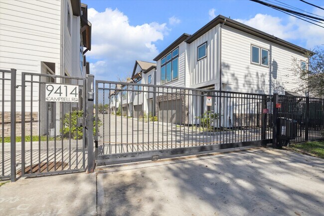 Building Photo - 9414 Campbell Rd