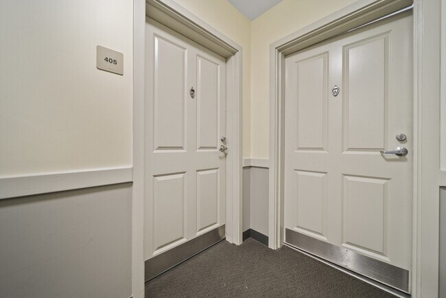 Building Photo - 24 Cobblestone Ln