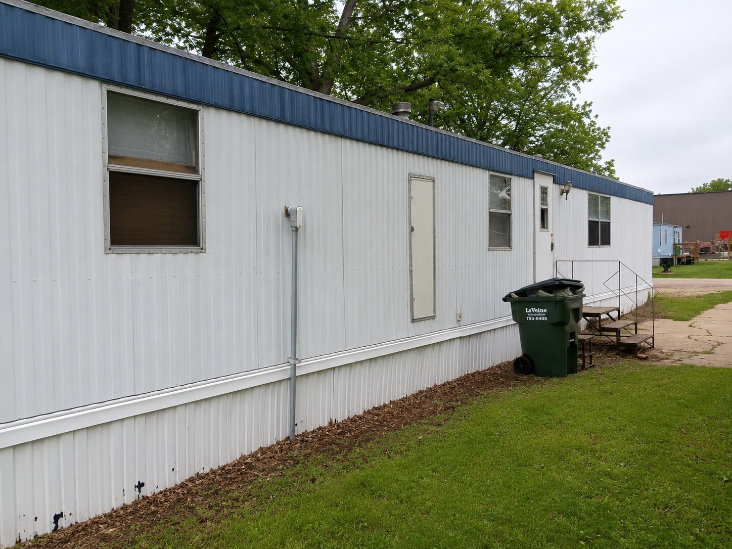 Building Photo - 42 Village Ct