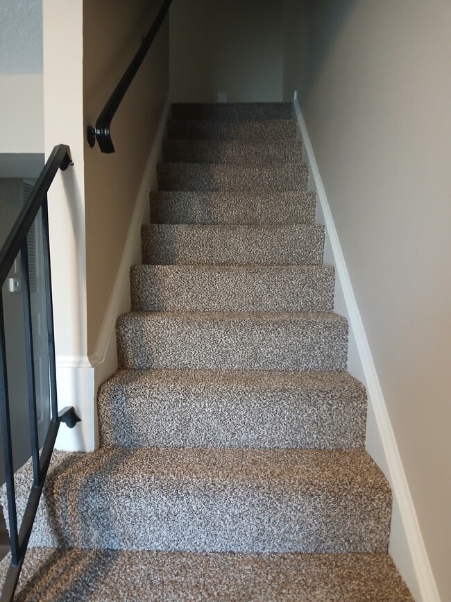 Building Photo - 412 Chinaberry Cir