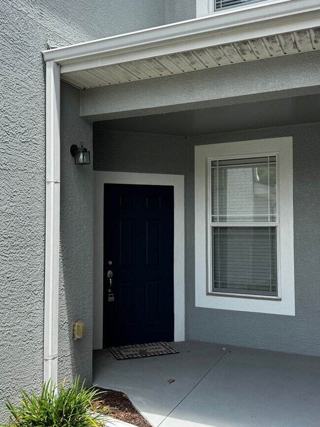 Building Photo - 4401 SW 52nd Cir