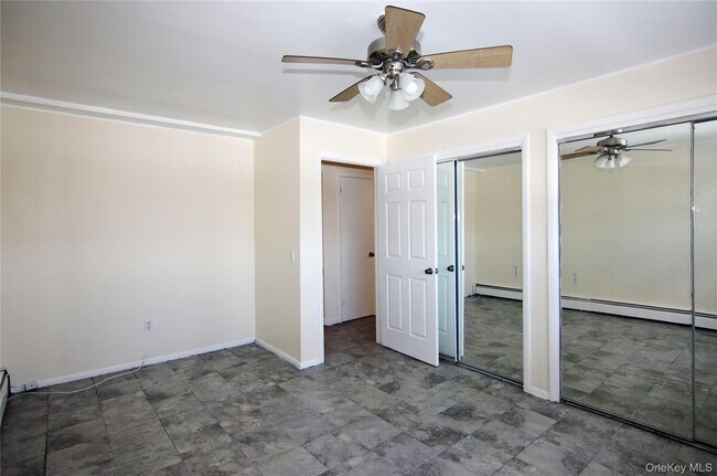 Building Photo - 201 Bennett Ave