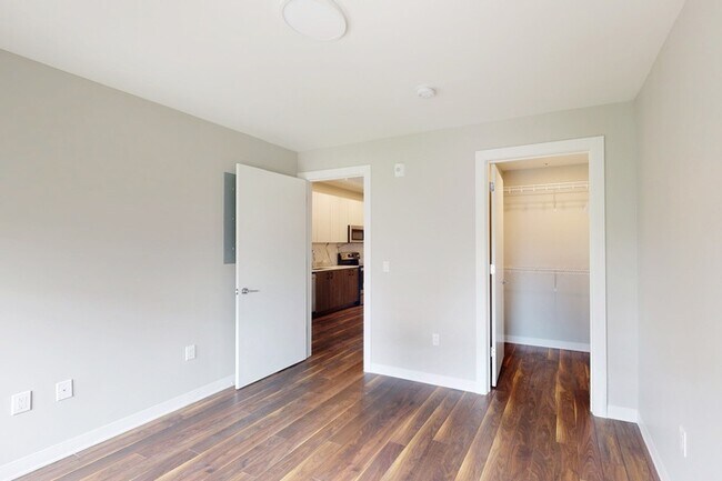 Floorplan - 520 E Armour