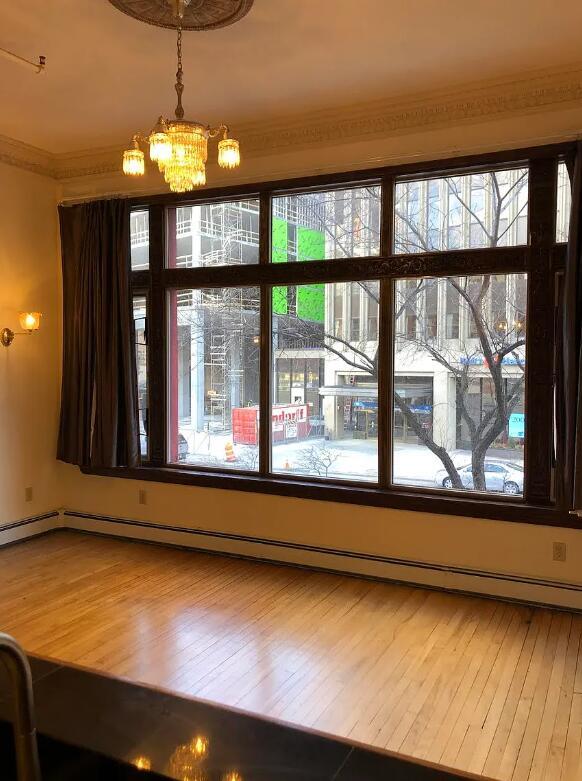 Building Photo - 767 N Water St