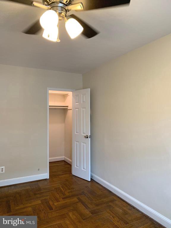 Building Photo - 1309 N Ode St