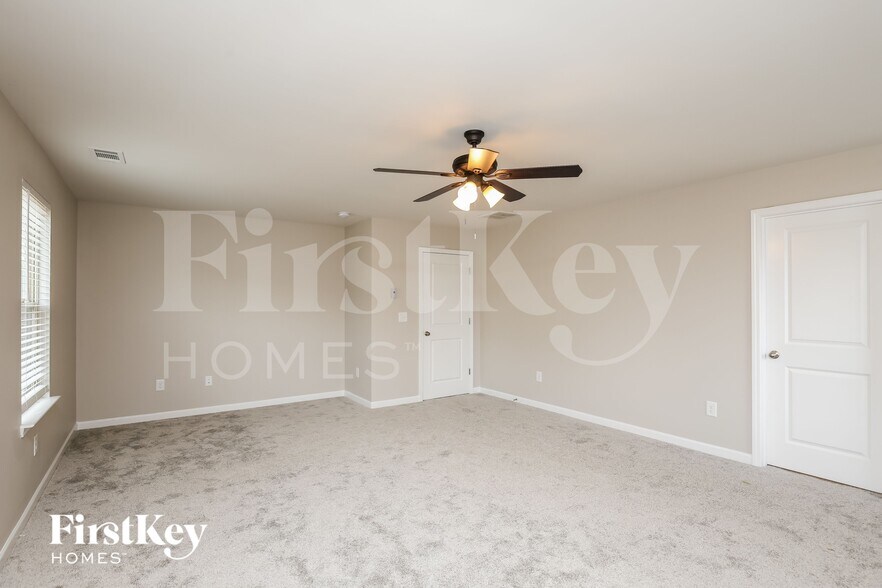 Building Photo - 2476 Morgan Spring Ln