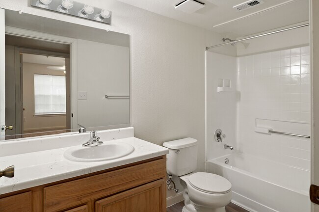 Primary Bathroom - C1 Floorplan - Memorial Heights at Washington