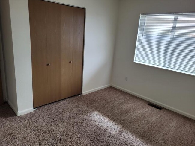 Building Photo - 2 bedroom in Laurel MT 59044