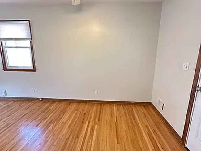 Building Photo - 5617 N 69th St