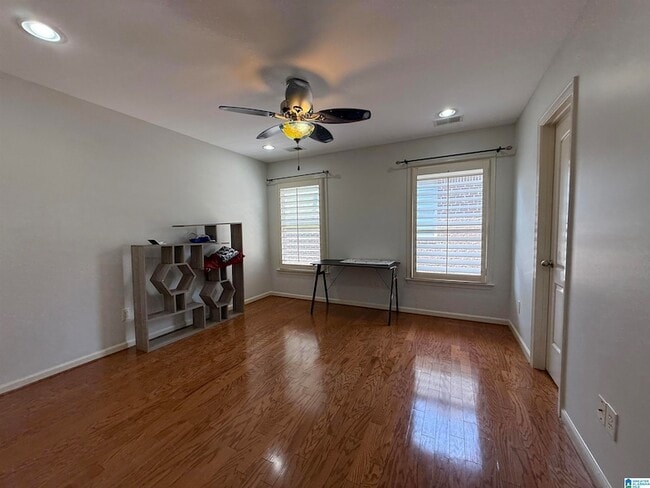 Building Photo - 2304 Arbor Glen