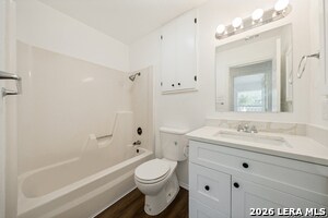 Building Photo - 5611 Green Manor Dr