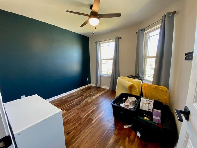 Building Photo - 149 Red Sun Dr