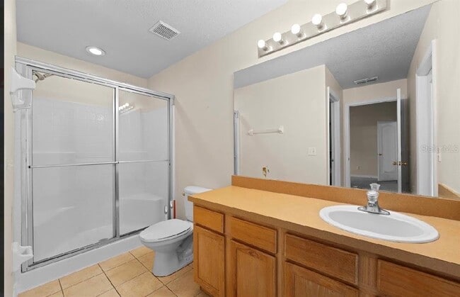 Building Photo - 131 Sandy Ridge Dr