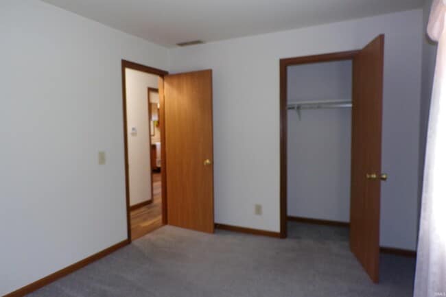 Building Photo - 7623 S 750 E