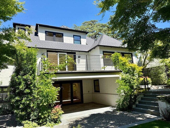 Building Photo - 5 Monte Vista Ave
